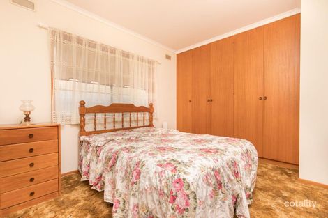 Property photo of 17 Kurrajong Street Red Cliffs VIC 3496