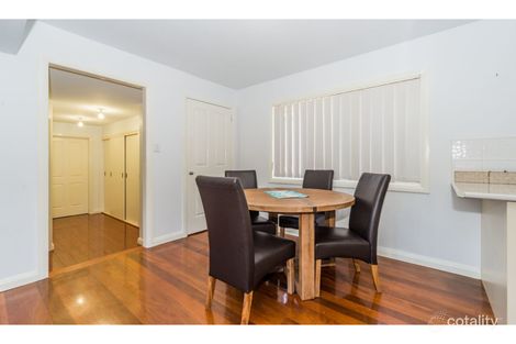 Property photo of 31 Vernon Avenue Labrador QLD 4215