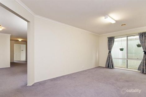 Property photo of 137 Silvereye Crescent Werribee VIC 3030