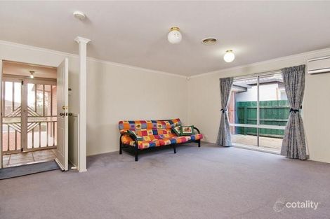 Property photo of 137 Silvereye Crescent Werribee VIC 3030