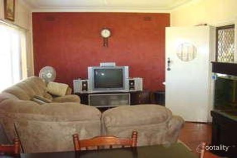 Property photo of 39 Bent Street Warrawong NSW 2502