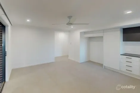 Property photo of 816C Kingston Road Loganlea QLD 4131