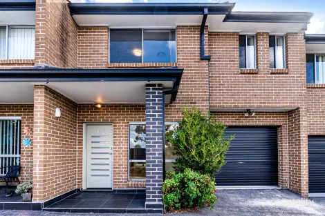 3/8 Holland Cres, Casula, NSW 2170