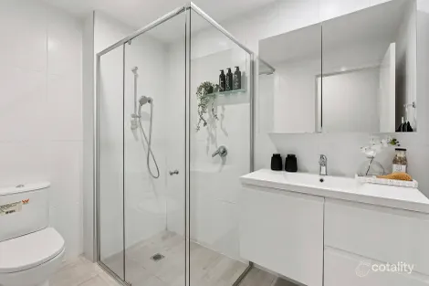 Property photo of 33/109 Canberra Avenue Griffith ACT 2603