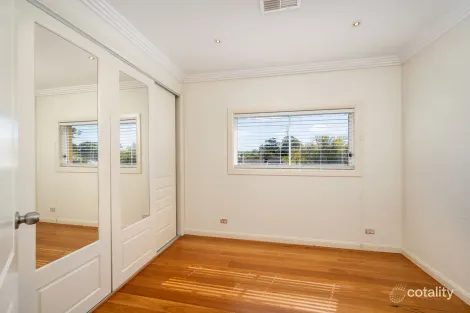 Property photo of 18 Glenmore Place South Penrith NSW 2750
