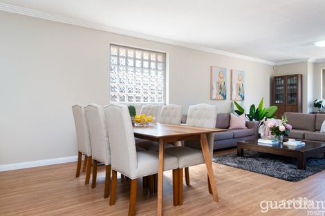 25/12-18 Conie Ave, Baulkham Hills, NSW 2153