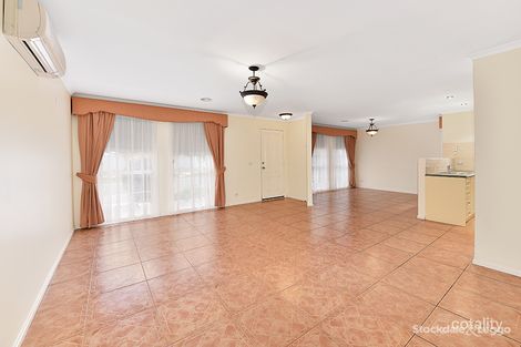 Property photo of 25 Thompson Crescent Roxburgh Park VIC 3064