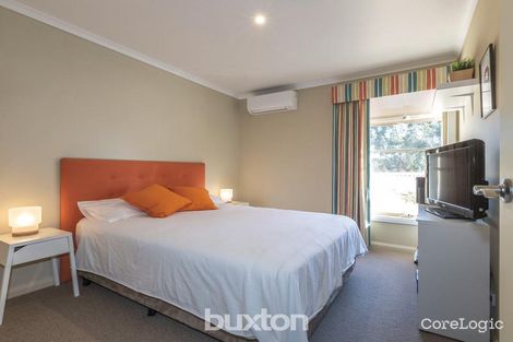 Property photo of 64 Dyte Parade Ballarat East VIC 3350