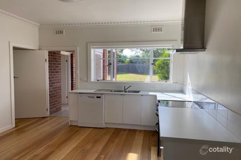 Property photo of 18 Munro Street Macleod VIC 3085