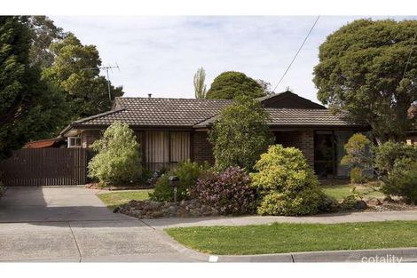 Property photo of 5 Simpson Drive Dandenong North VIC 3175