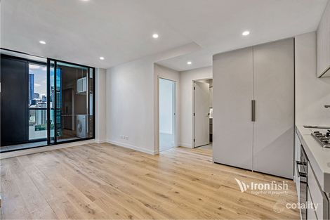 1810/105 Batman St, West Melbourne, VIC 3003