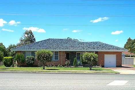 92-94 Benara Rd, Noranda, WA 6062