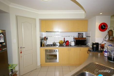 Property photo of 15/7 Fogerthorpe Crescent Maylands WA 6051