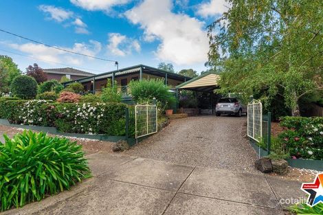 Property photo of 5 Dunrossil Drive Kilsyth VIC 3137