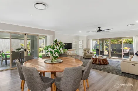 Property photo of 4 Cascade Court Murrumba Downs QLD 4503