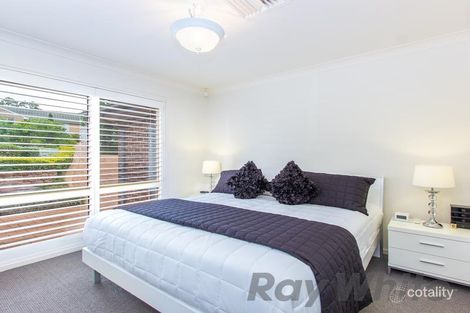 Property photo of 3 Beech Close Garden Suburb NSW 2289