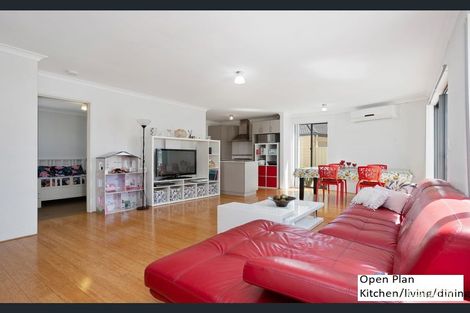 Property photo of 17A Markham Way Balga WA 6061