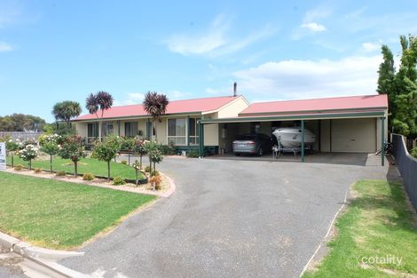 14 Lake Inlet Ave, Newlands Arm, VIC 3875