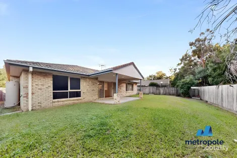 Property photo of 8 Hereford Crescent Carindale QLD 4152