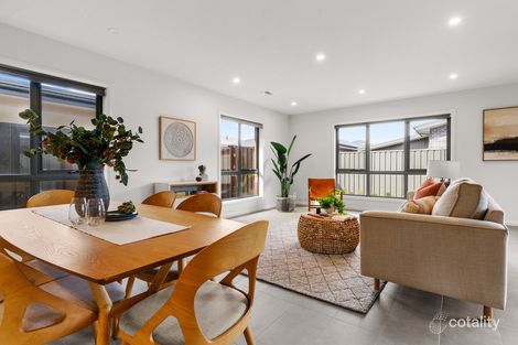 Property photo of 9 Carver Street Googong NSW 2620