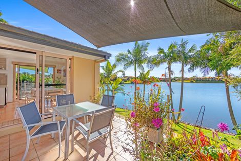 35 Southlake Dr, Varsity Lakes, QLD 4227