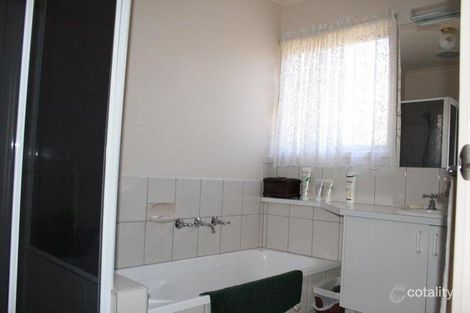 Property photo of 1/25 Elamo Road Healesville VIC 3777