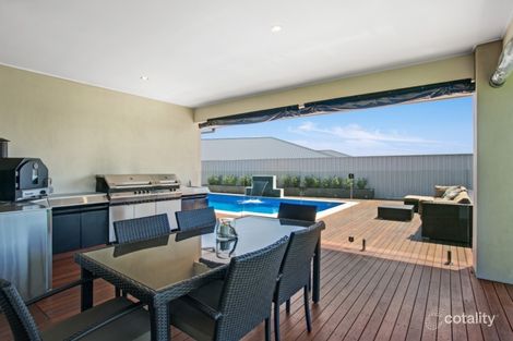 Property photo of 10 Arrowtail Street Chisholm NSW 2322