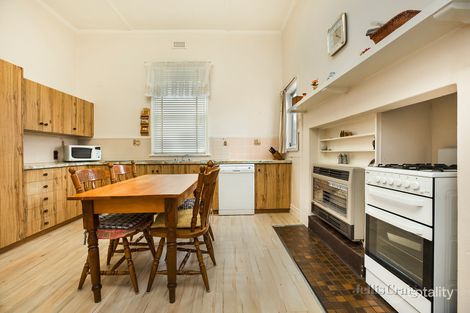 Property photo of 14 Berkeley Street Castlemaine VIC 3450