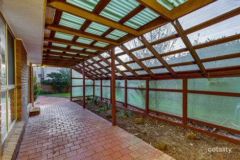 Property photo of 15 Nerida Court Taylors Lakes VIC 3038