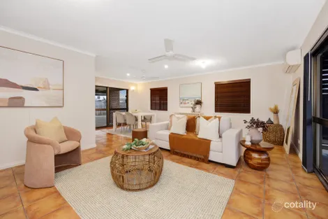 18 Karina Cres, Rasmussen, QLD 4815