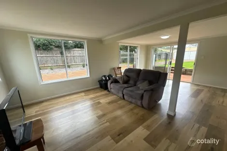 Property photo of 3 Nolan Drive Kingaroy QLD 4610