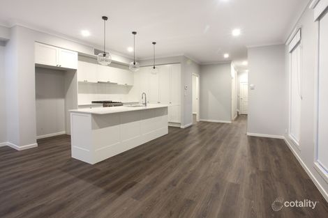 Property photo of 2/31 Milton Avenue Paradise Point QLD 4216