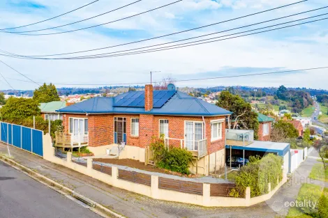 Property photo of 16 Woolven Street Youngtown TAS 7249