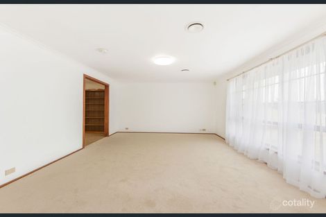 Property photo of 10 Gryphon Walk Kings Park VIC 3021