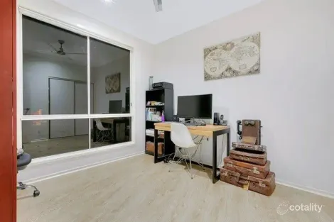 Property photo of 16 Elm Place Heathwood QLD 4110