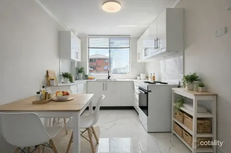 8/44 Hill St, Cabramatta, NSW 2166