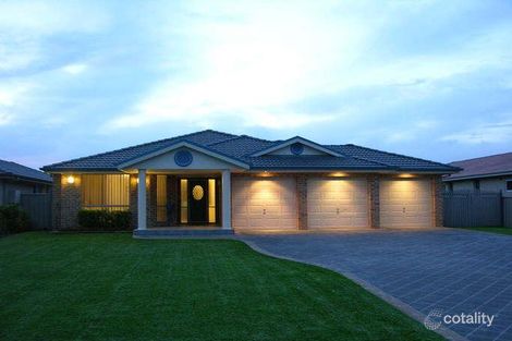 25 St James Cres, Worrigee, NSW 2540