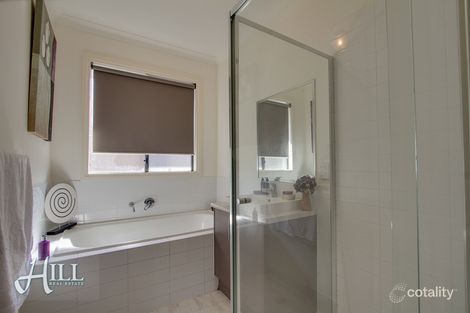 Property photo of 70 Anne Road Knoxfield VIC 3180