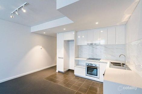 Property photo of 4/36 Bronte Street East Perth WA 6004