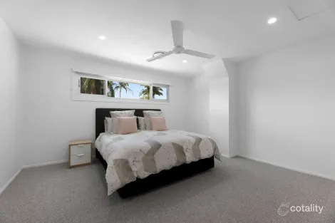Property photo of 4708 The Parkway Hope Island QLD 4212