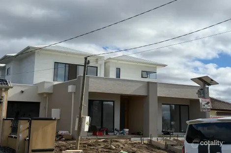 2/13 Kingsley Gr, Mount Waverley, VIC 3149