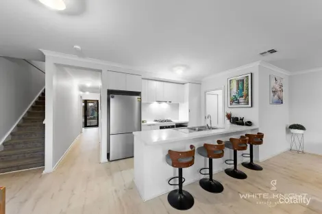 Property photo of 15 Angul Parade Deanside VIC 3336