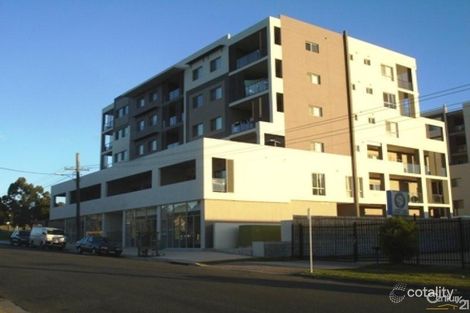17 Warby St, Campbelltown, NSW 2560