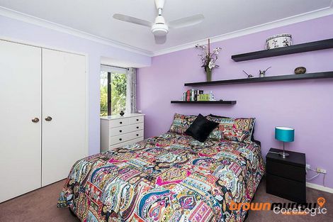 Property photo of 15 Honeysuckle Place Thornlie WA 6108