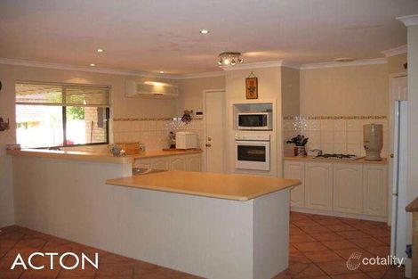 Property photo of 6 Desert Ash Place Helena Valley WA 6056
