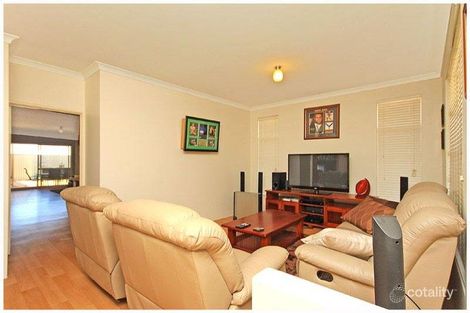 Property photo of 6 Birchmore Gardens Ellenbrook WA 6069