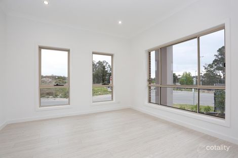Property photo of 325 Stone Mason Drive Kellyville NSW 2155