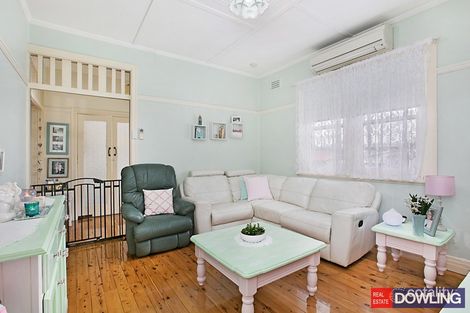 Property photo of 16 The Crescent Wallsend NSW 2287