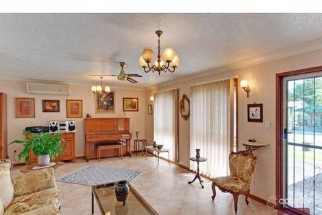 19 Solferino St, Durack, QLD 4077