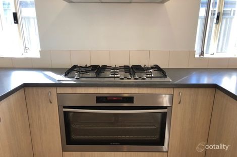 Property photo of 23 Cuddlepie Turn Banksia Grove WA 6031